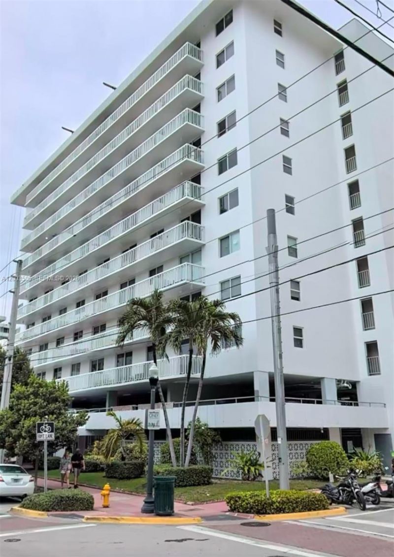 401 Ocean Dr, Unit 716, Miami Beach, FL 33139 Photo