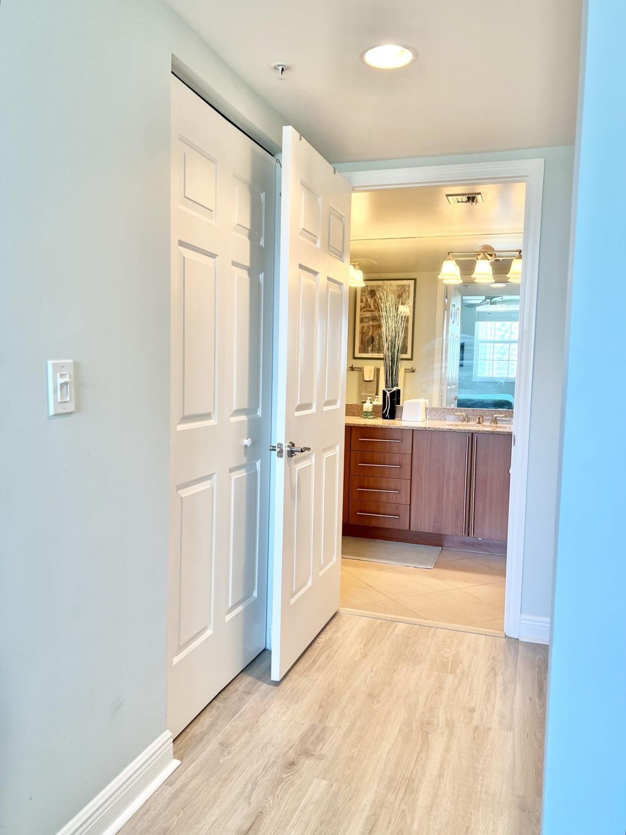 610 Clematis Street, Unit 726, West Palm Beach, FL 33401 Photo