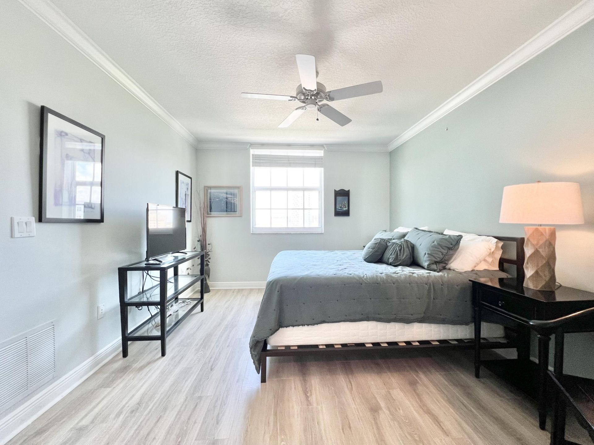 610 Clematis Street, Unit 726, West Palm Beach, FL 33401 Photo