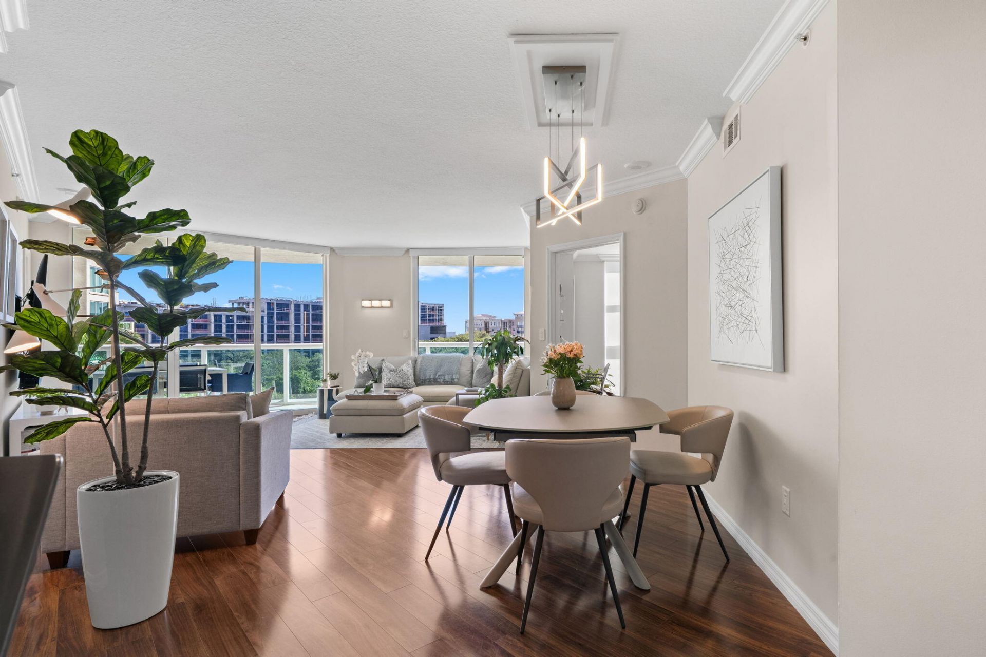 347 N New River Dr Drive E, Unit 610, Fort Lauderdale, FL 33301 Photo