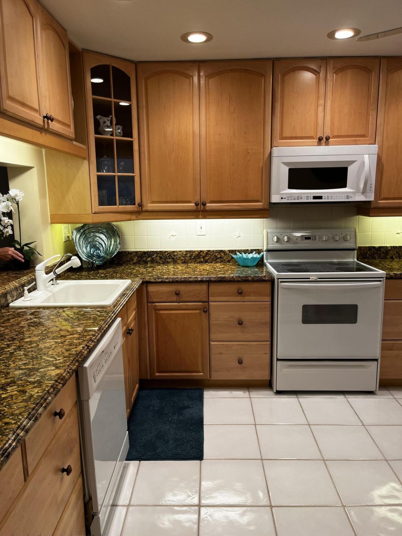 12870 Briarlake Drive, Unit 205, West Palm Beach, FL 33418 Photo