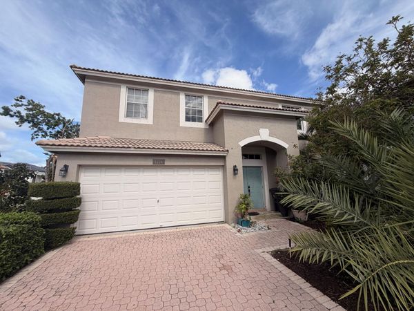 1226 Avondale Lane, West Palm Beach, FL 33409