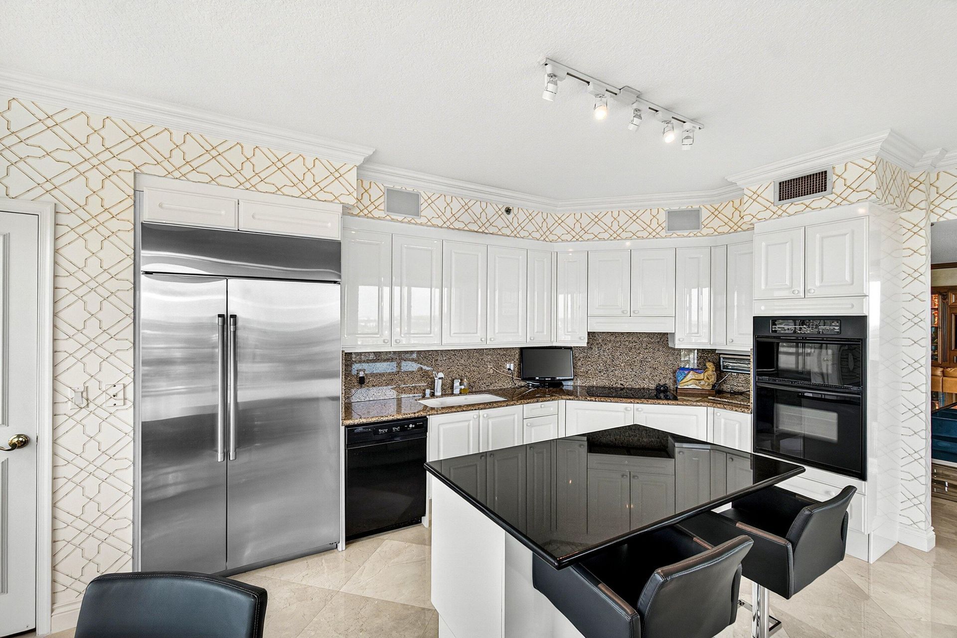 3720 S Ocean Boulevard, Unit 1510, Highland Beach, FL 33487 Photo