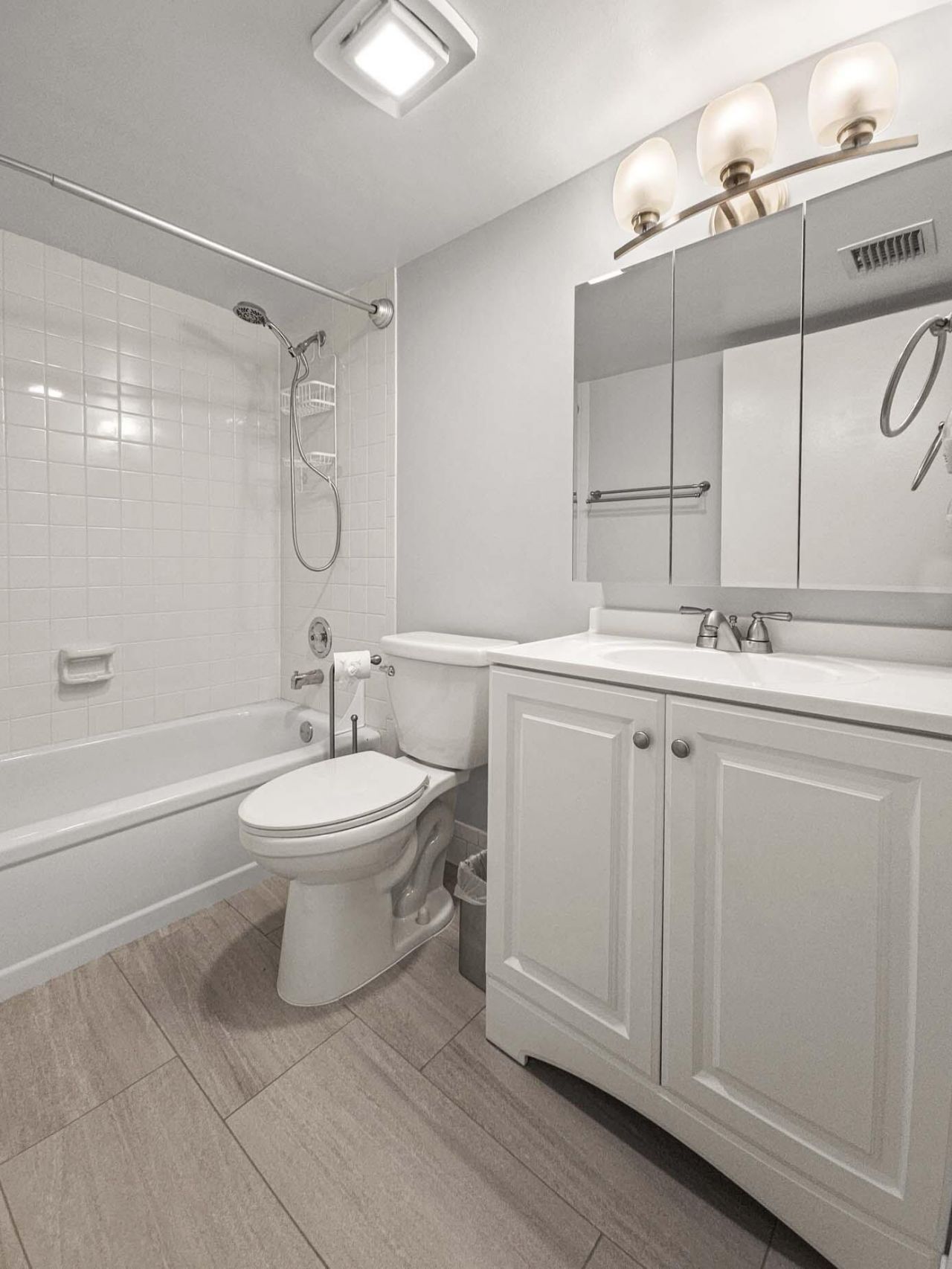 14671 Bonaire Drive, Unit 307, Delray Beach, FL 33446 Photo