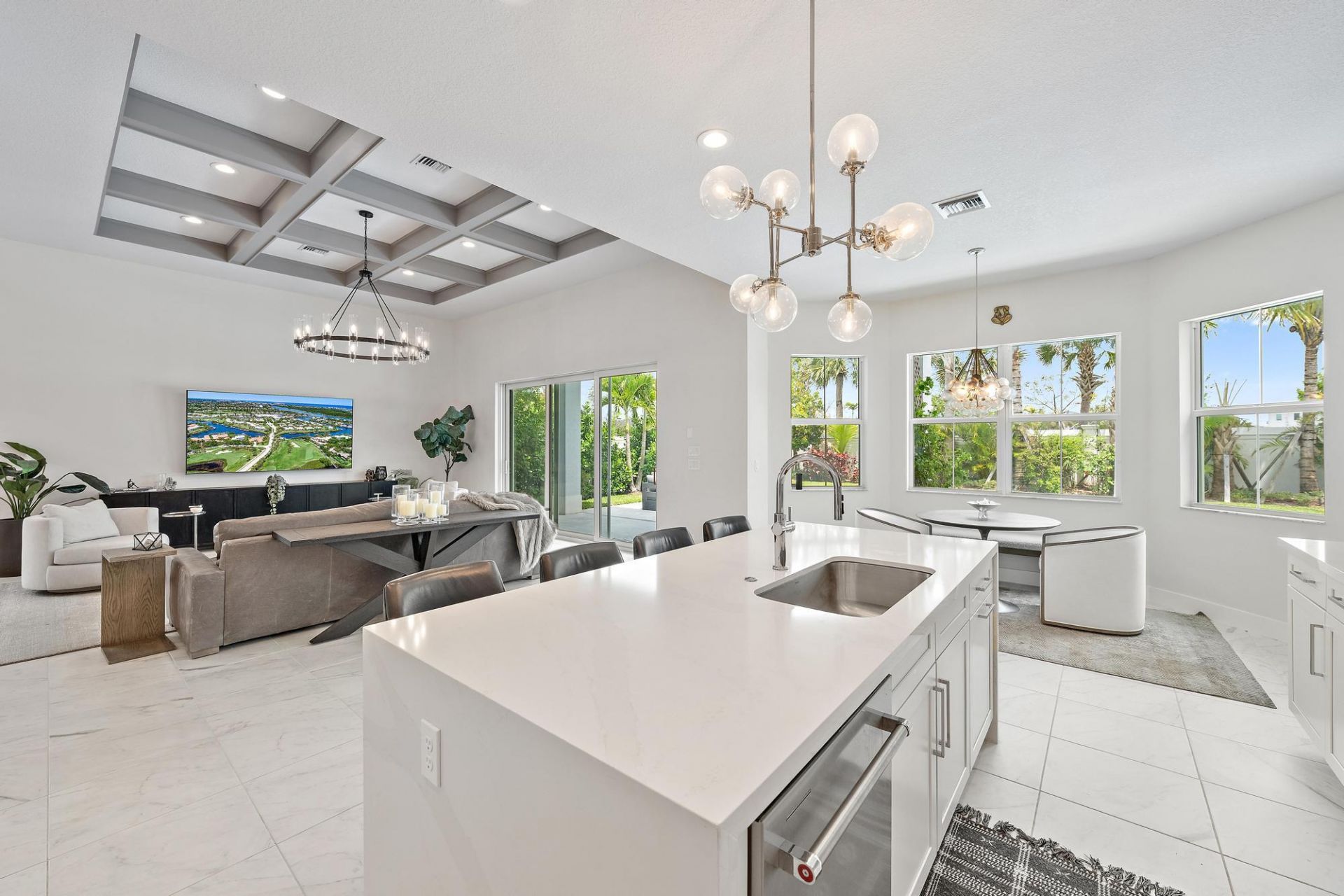 9338 Crestview Circle, Palm Beach Gardens, FL 33412 Photo