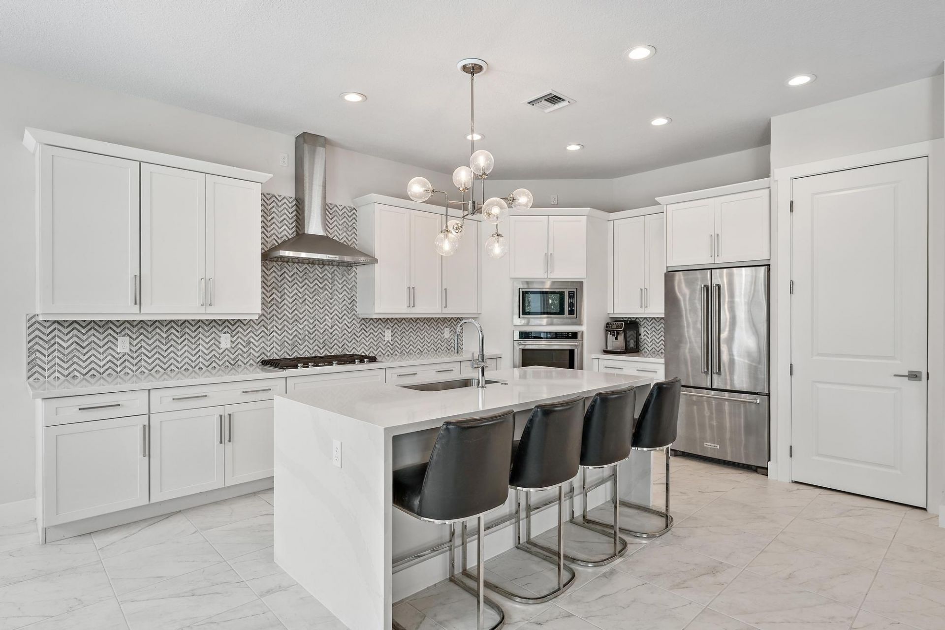 9338 Crestview Circle, Palm Beach Gardens, FL 33412 Photo