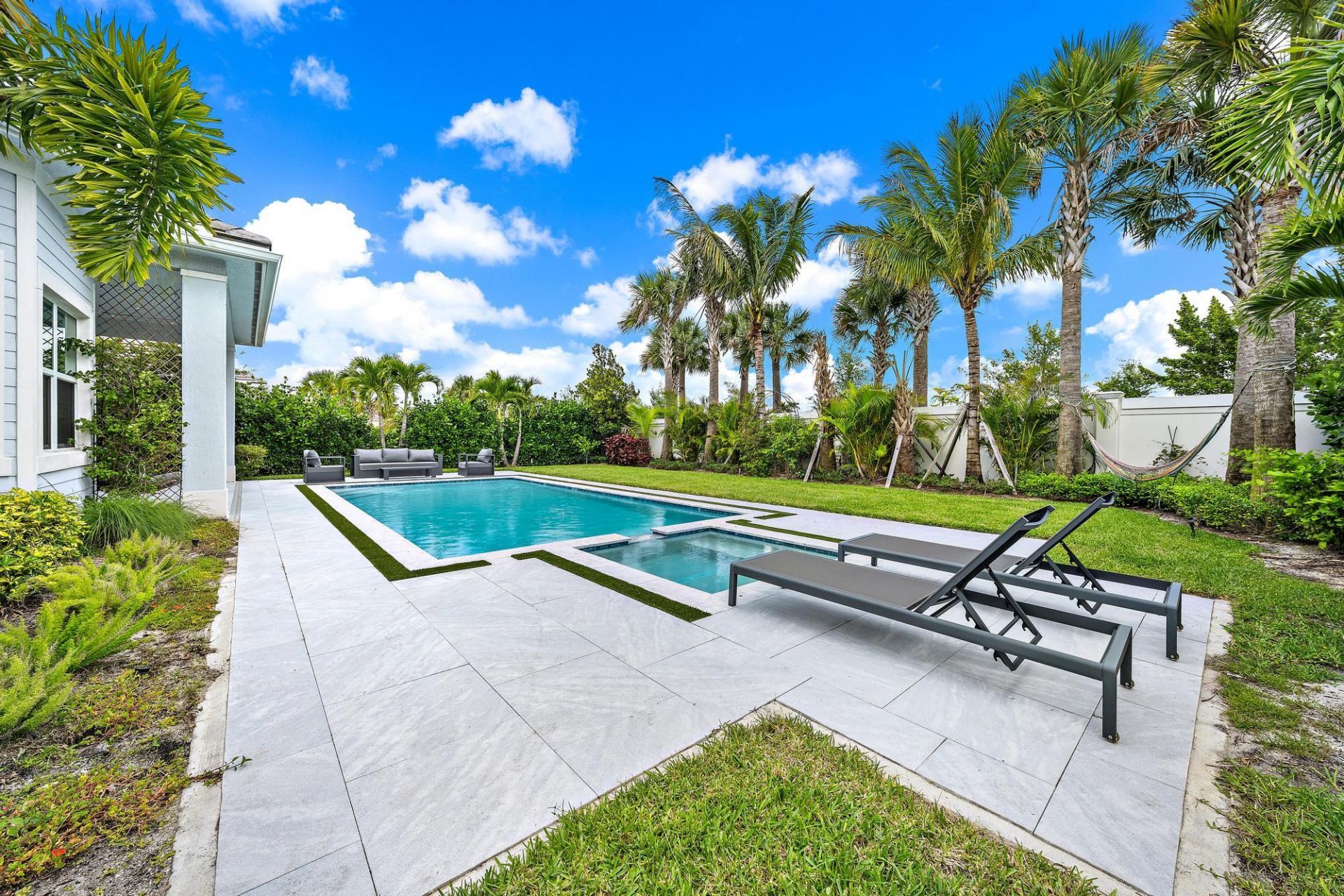 9338 Crestview Circle, Palm Beach Gardens, FL 33412 Photo