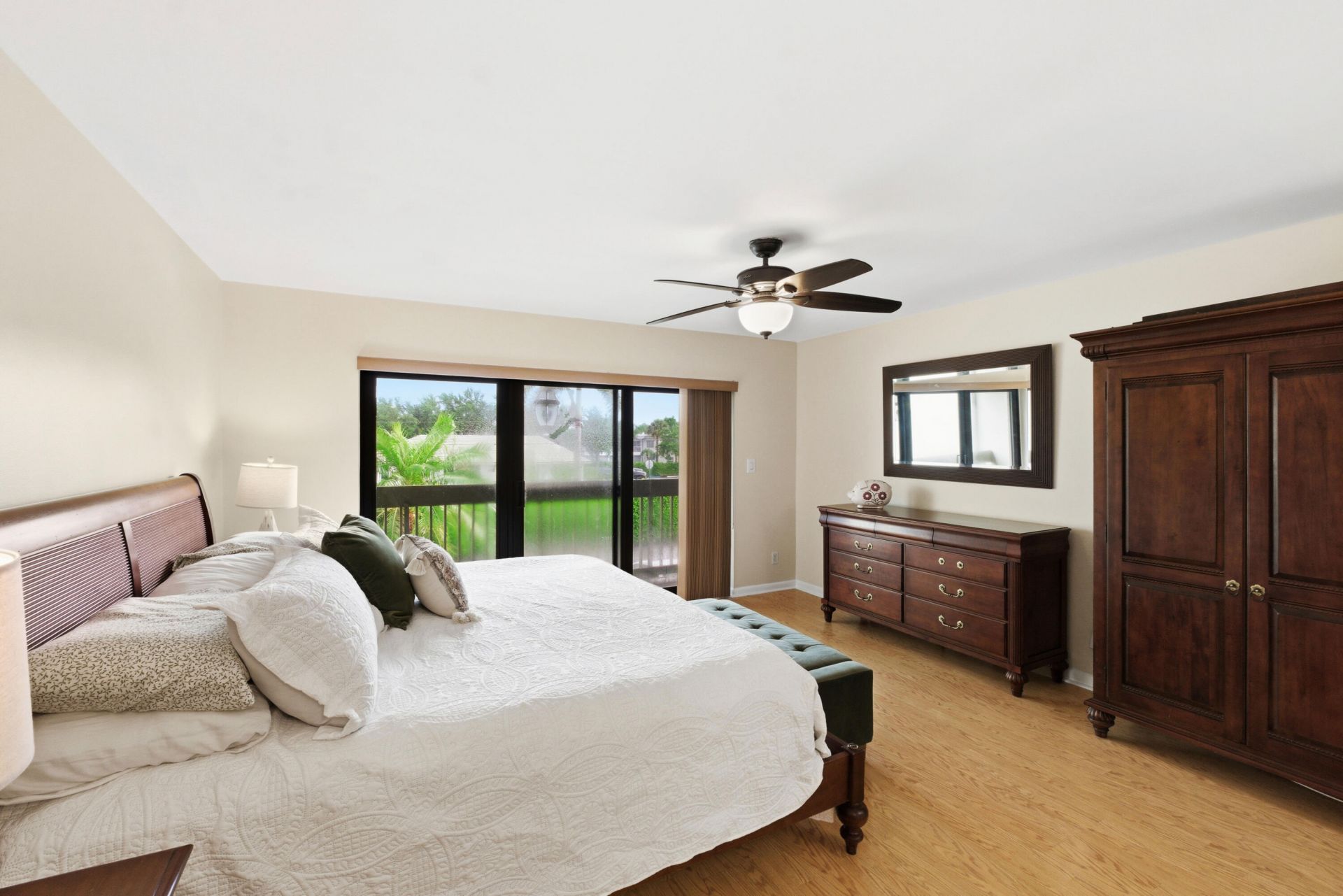 6043 Bayview Drive, Unit 6043, Fort Lauderdale, FL 33308 Photo