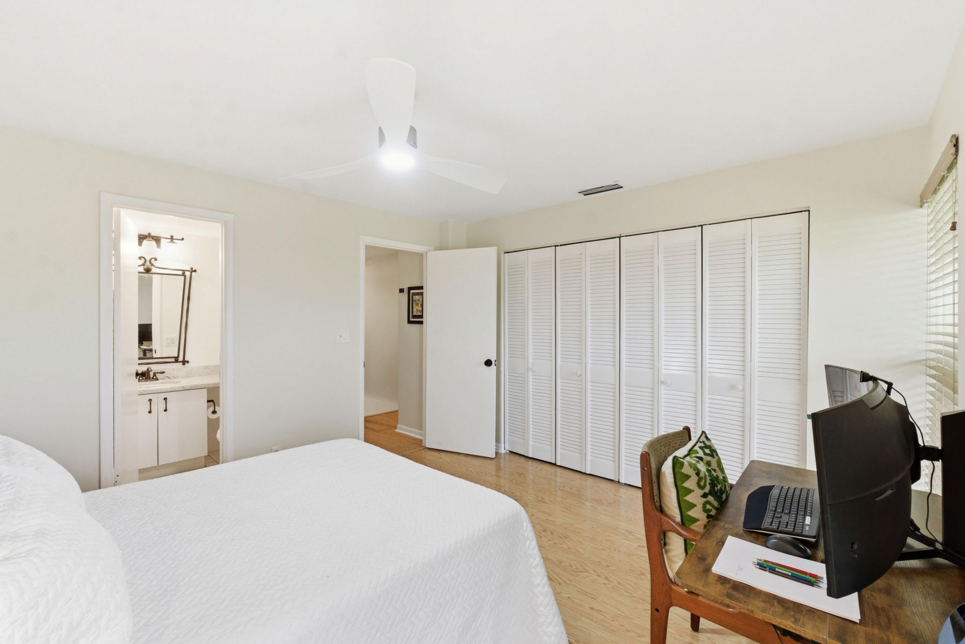 6043 Bayview Drive, Unit 6043, Fort Lauderdale, FL 33308 Photo