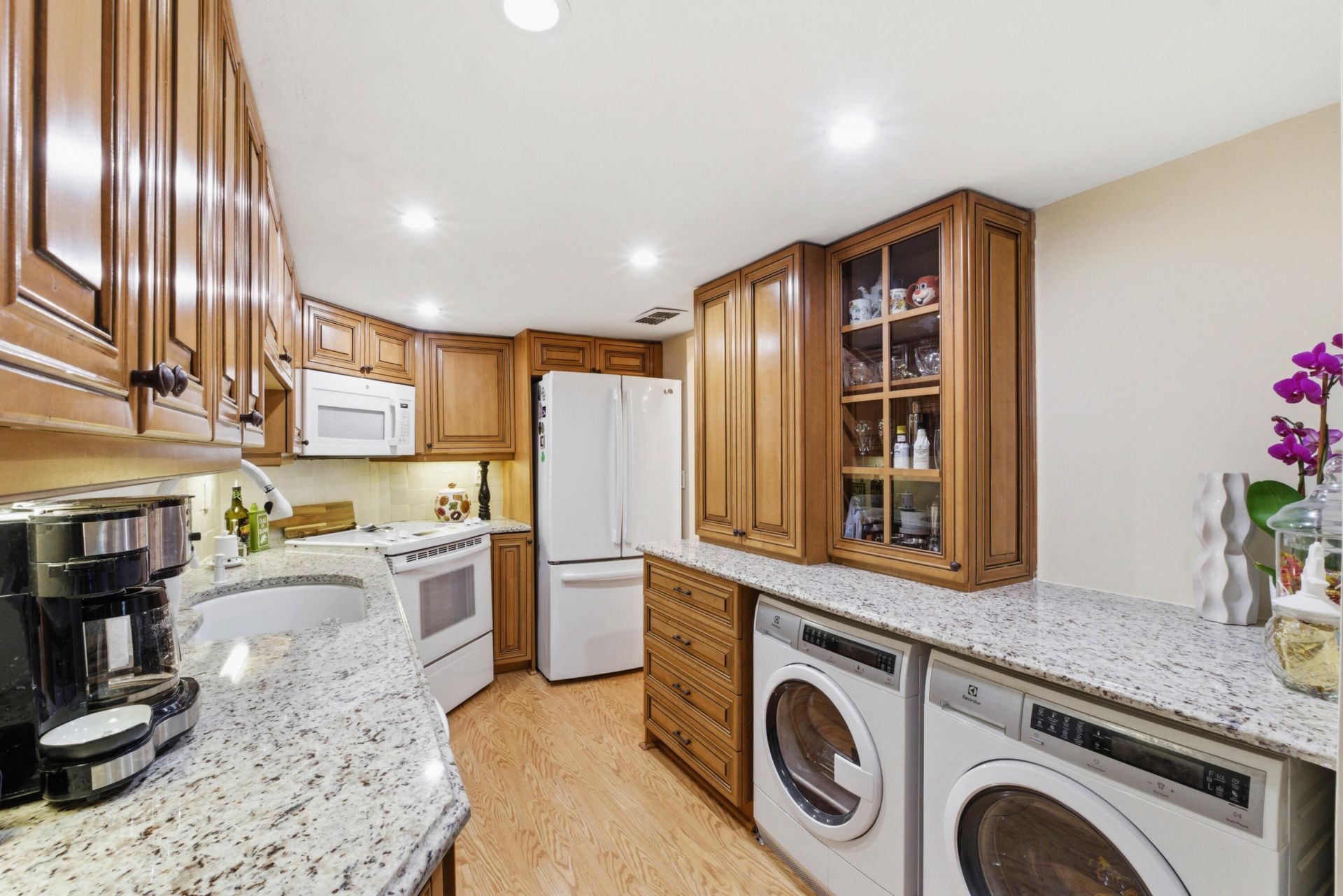 6043 Bayview Drive, Unit 6043, Fort Lauderdale, FL 33308 Photo