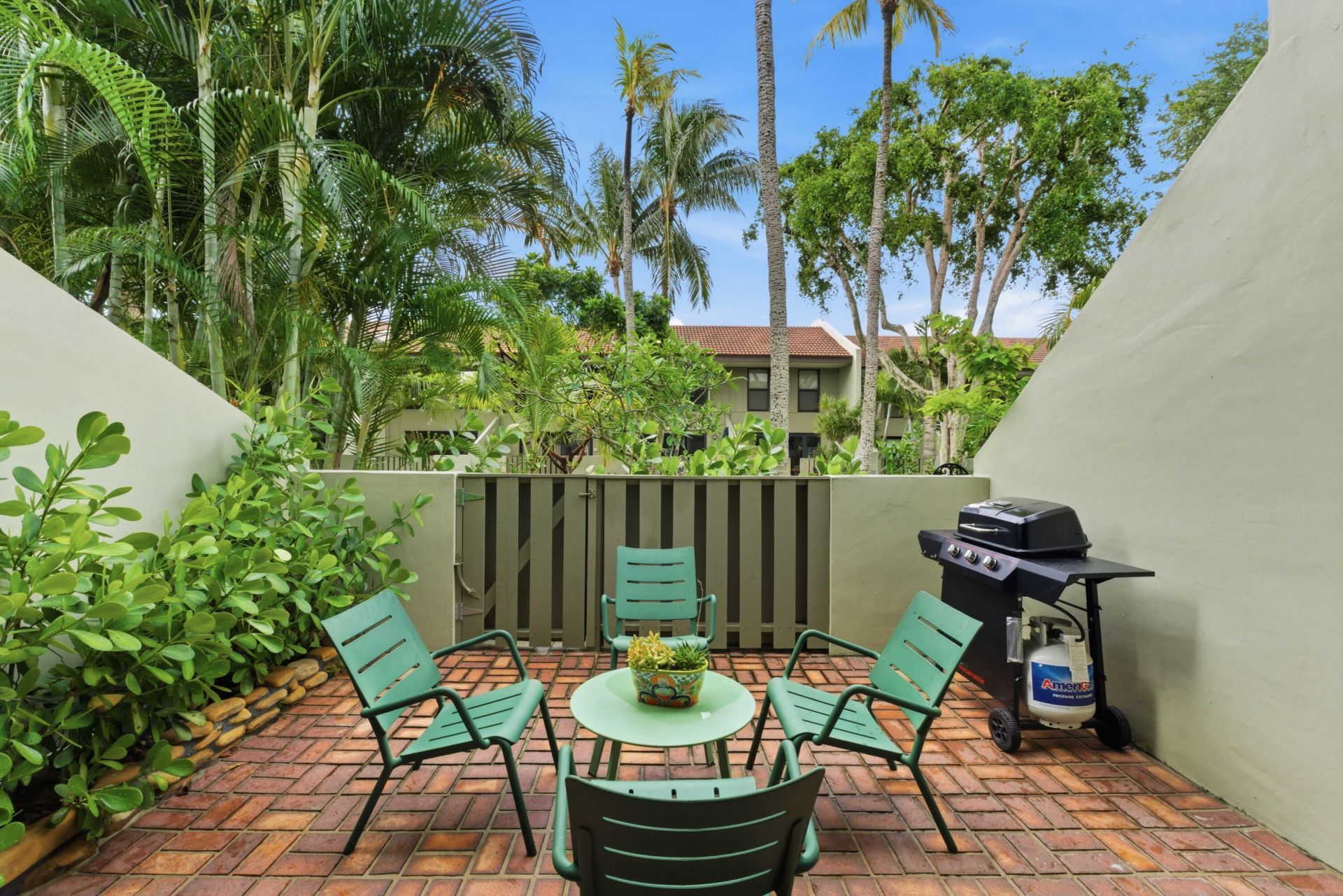 6043 Bayview Drive, Unit 6043, Fort Lauderdale, FL 33308 Photo