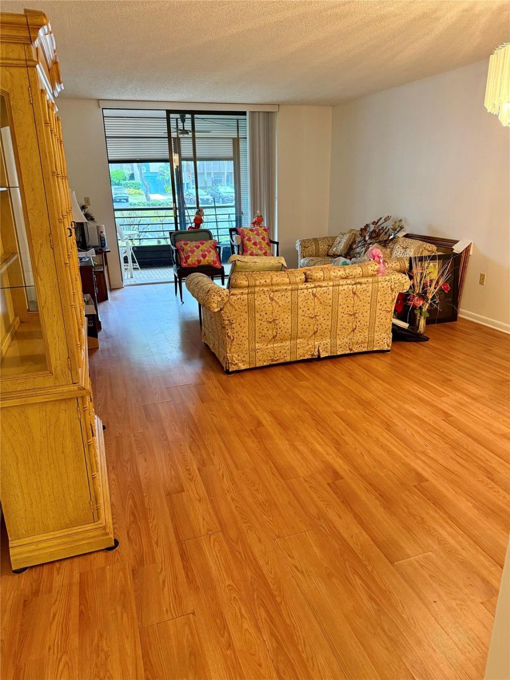 900 Colony Point Circle, Unit 121, Pembroke Pines, FL 33026 Photo