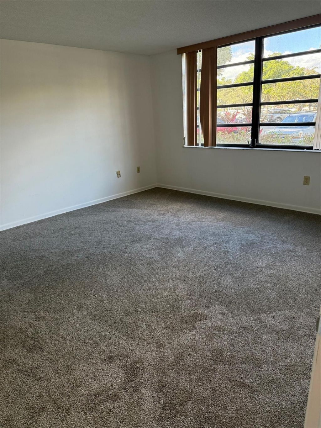 900 Colony Point Circle, Unit 121, Pembroke Pines, FL 33026 Photo