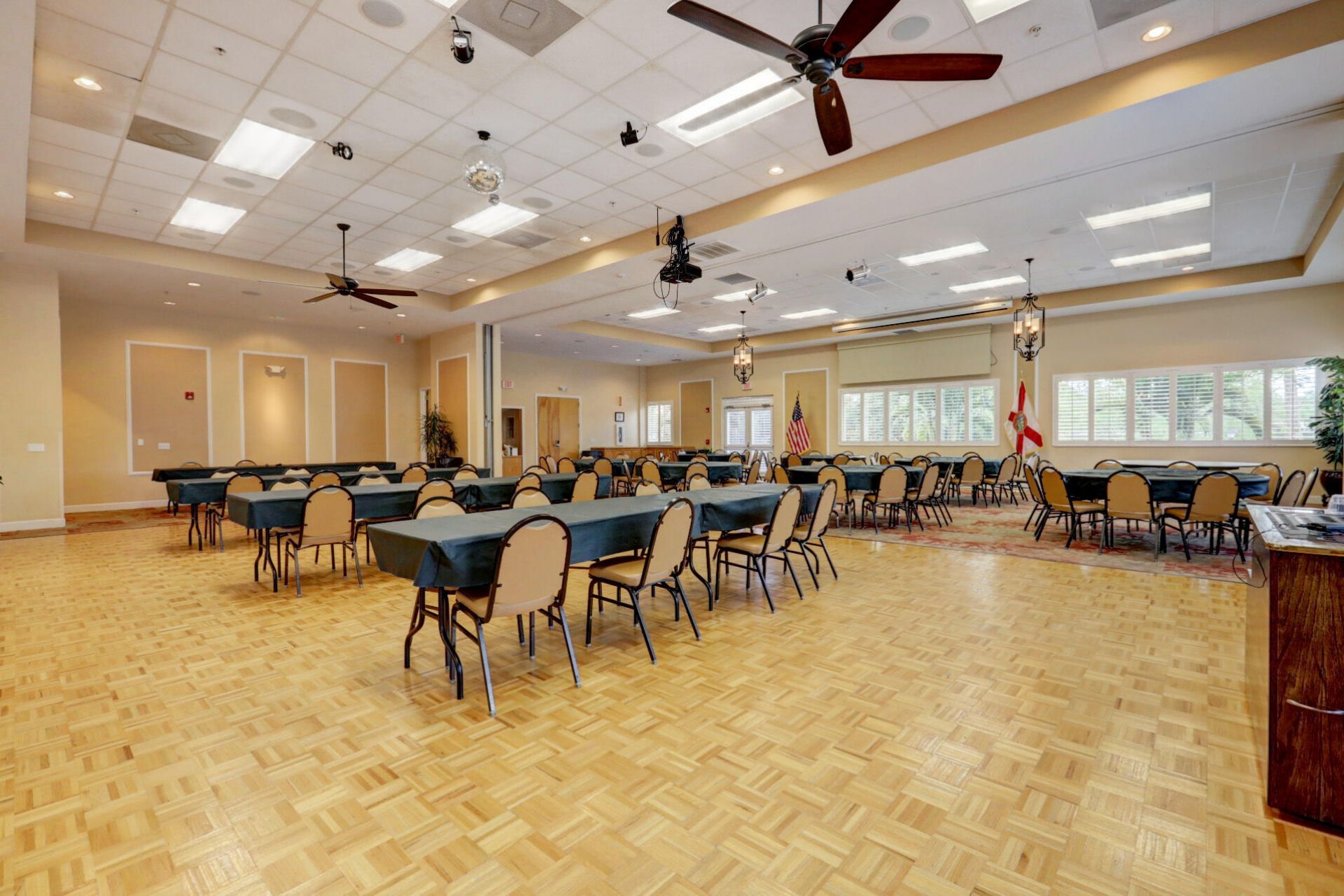211 NW Zanzibar Place, Port Saint Lucie, FL 34986 Photo