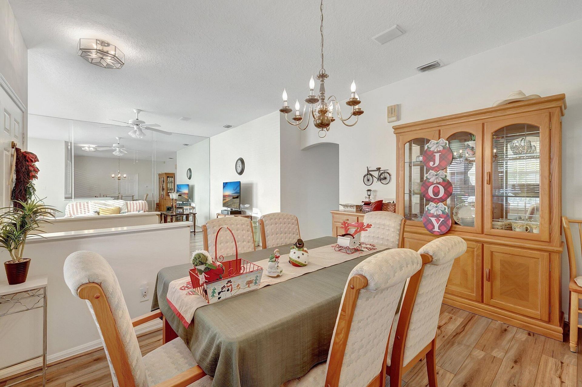 211 NW Zanzibar Place, Port Saint Lucie, FL 34986 Photo