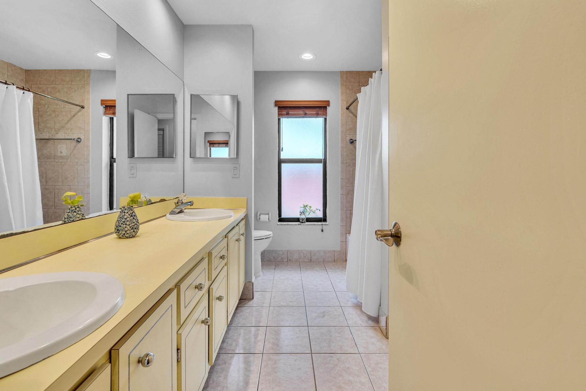 10133 NW 2nd Street, Coral Springs, FL 33071 Photo