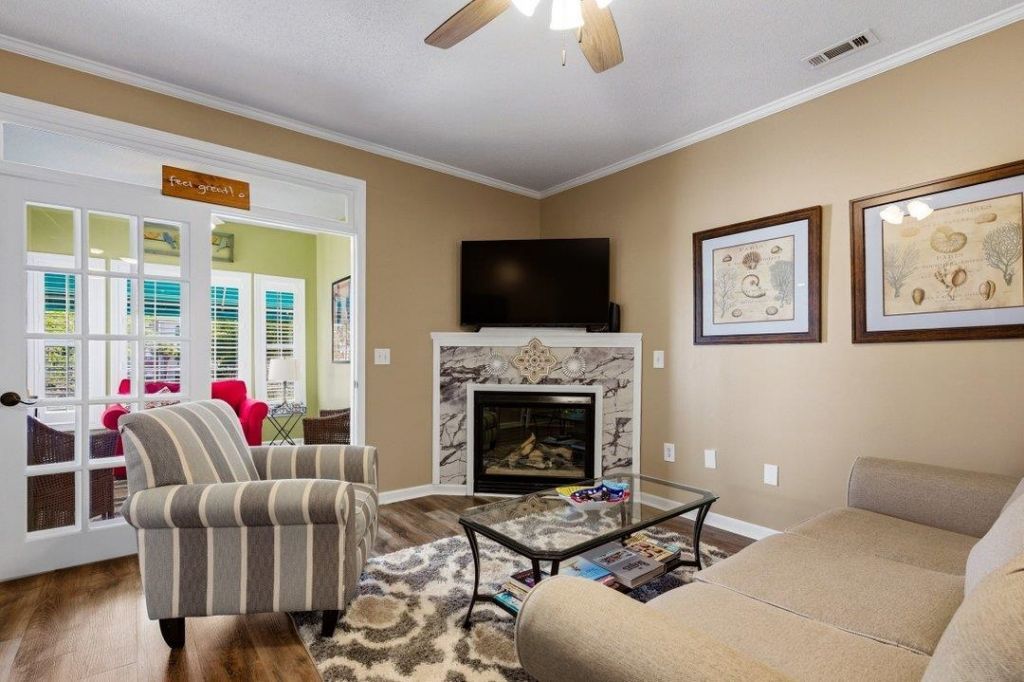 9749 Leyland Dr.  Photo 10