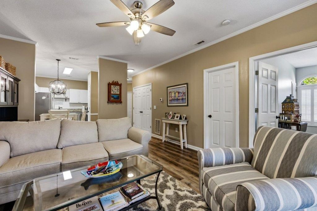 9749 Leyland Dr.  Photo 19