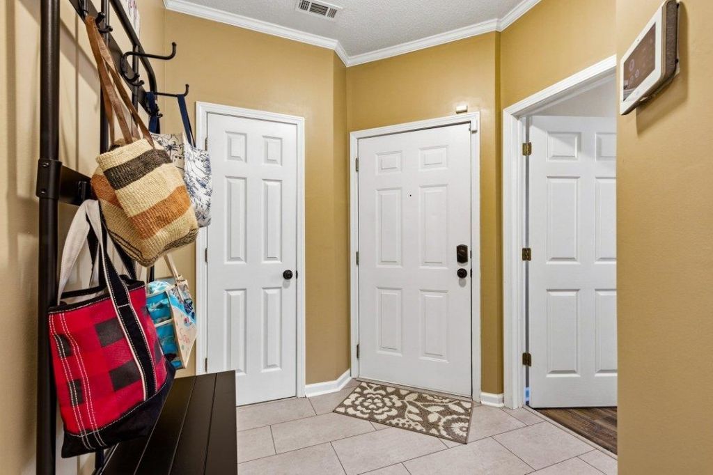 9749 Leyland Dr.  Photo 7