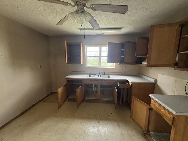 15 Short Race Street, Dry Ridge, KY 41035 Photo 8