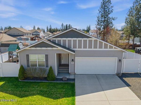 6924 W Christine ST , Rathdrum, ID 83858