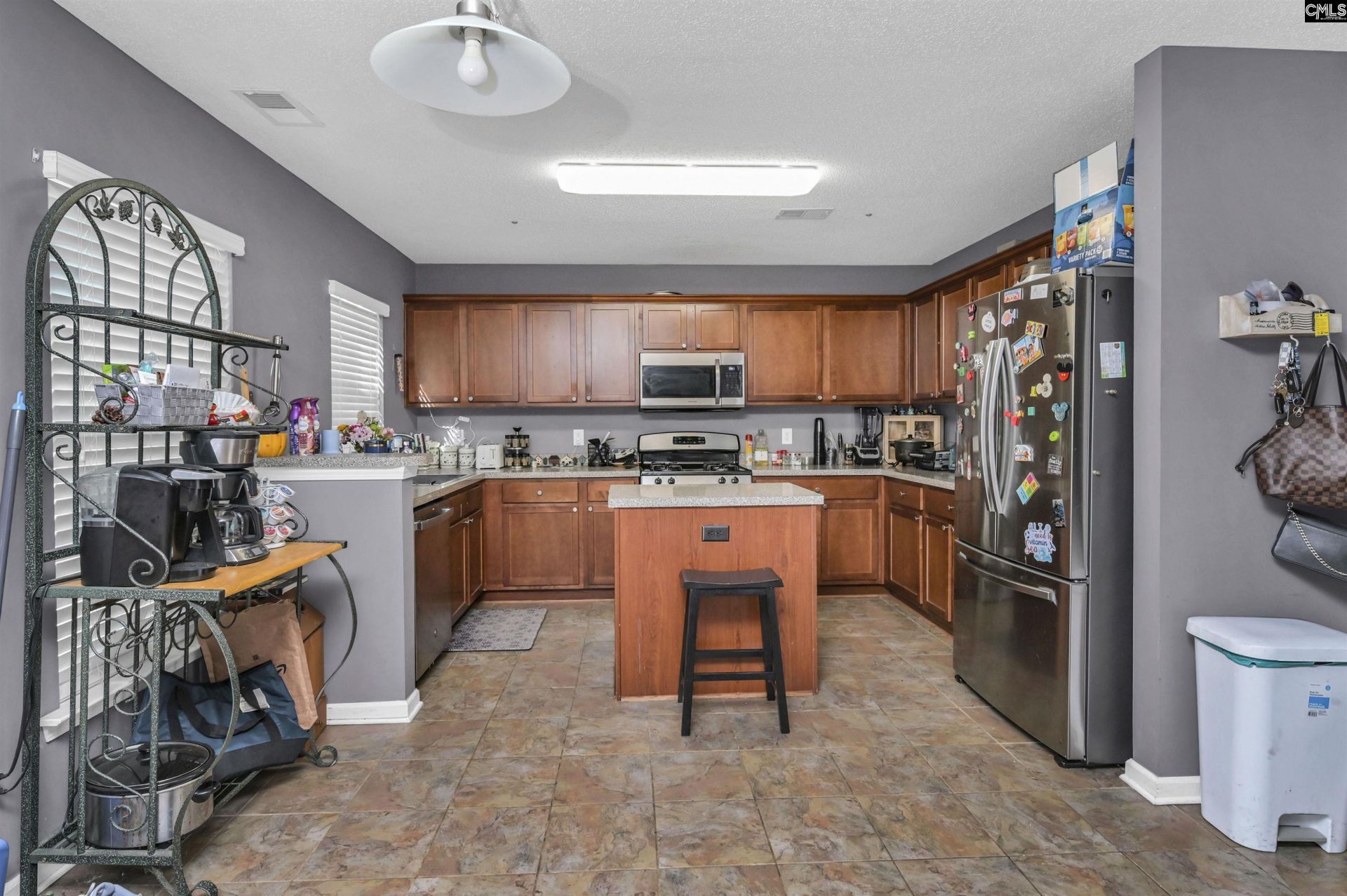 105 White Cedar Court Photo 11