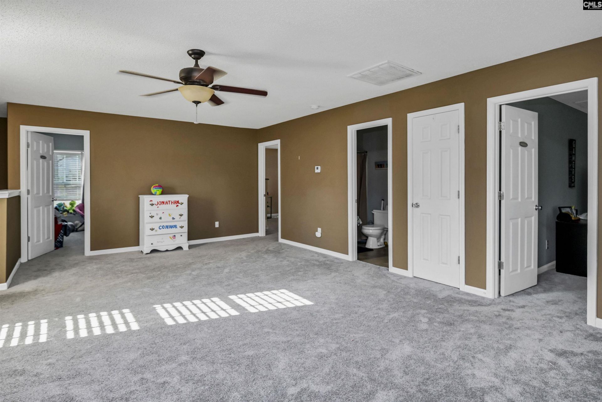 105 White Cedar Court Photo 18