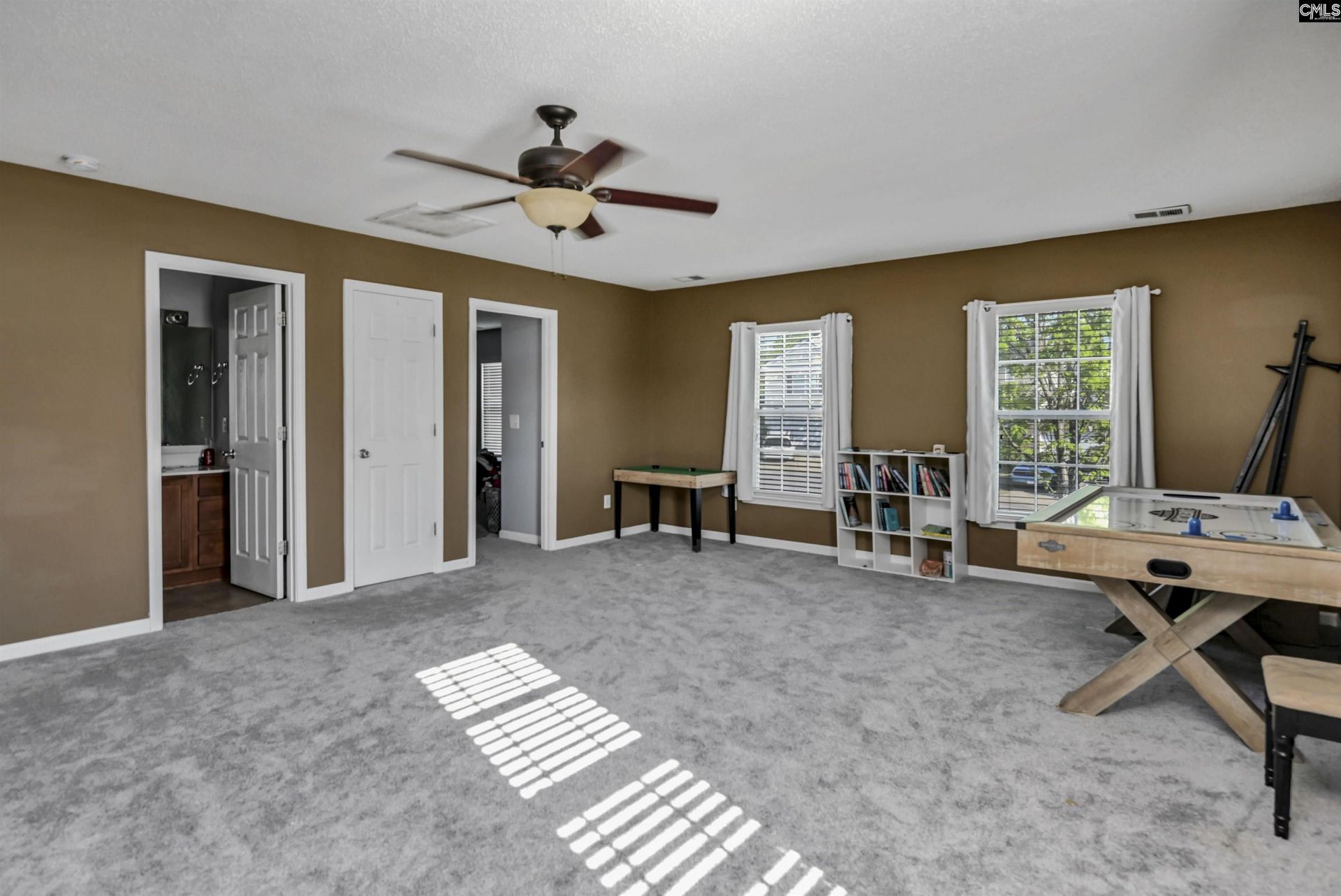 105 White Cedar Court Photo 20