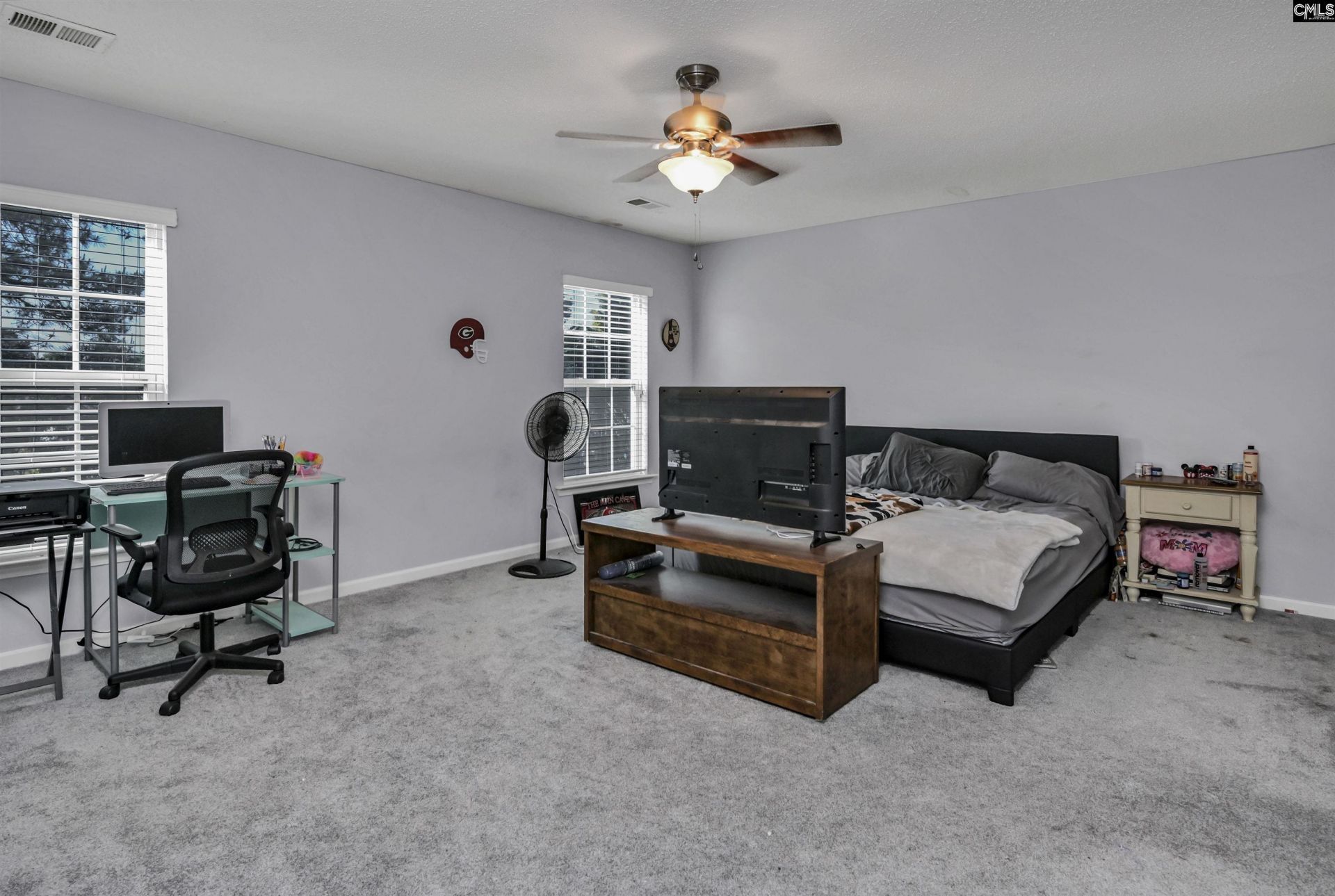 105 White Cedar Court Photo 21