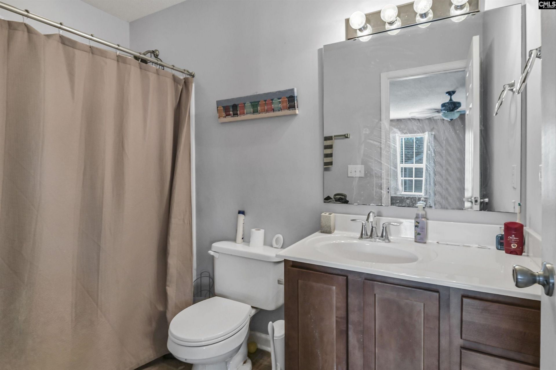 105 White Cedar Court Photo 31