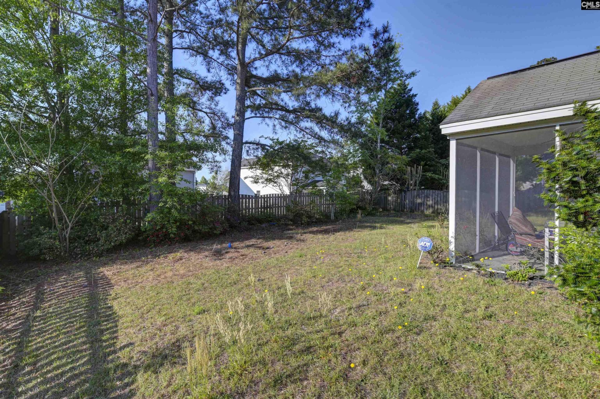 105 White Cedar Court Photo 5