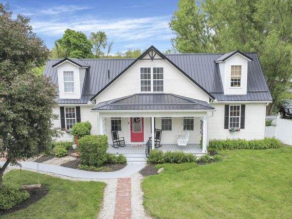 2200 Leonard Road NW, Baltimore, OH 43105