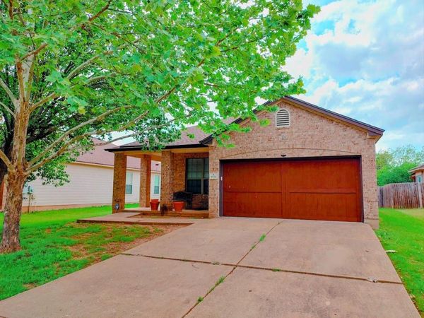 1844 Bayland ST , Round Rock, TX 78664