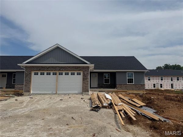 112 Grindstone Court, Moscow Mills, MO 63362