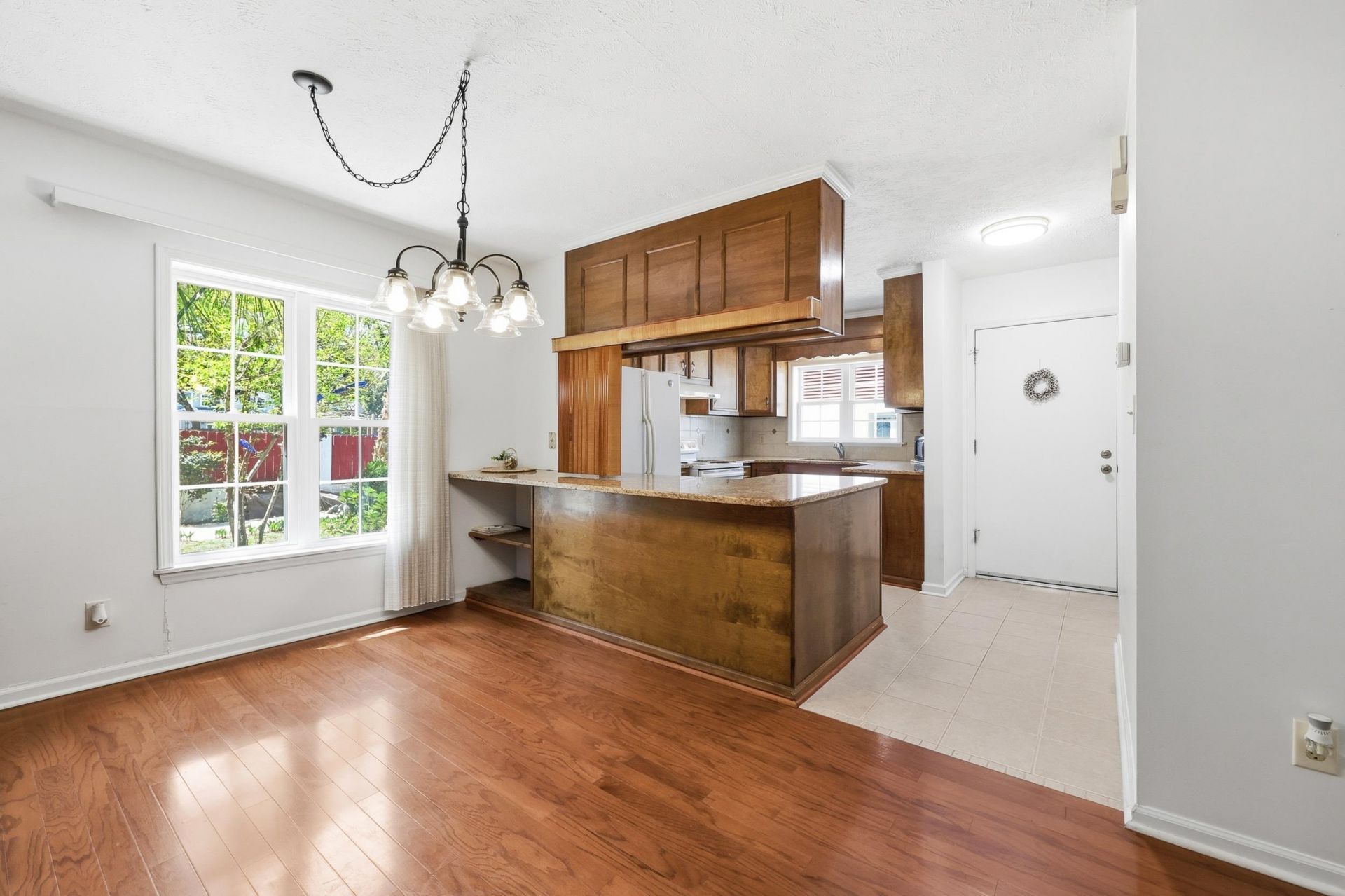 411 31st Ave. N  Photo 11