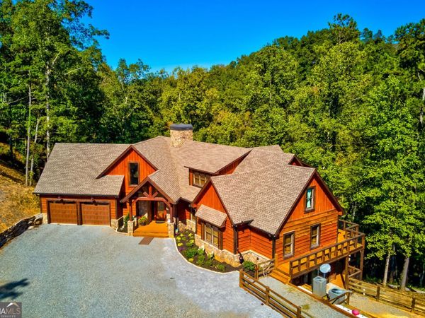 380 Biguns Boulevard, Talking Rock, GA 30175