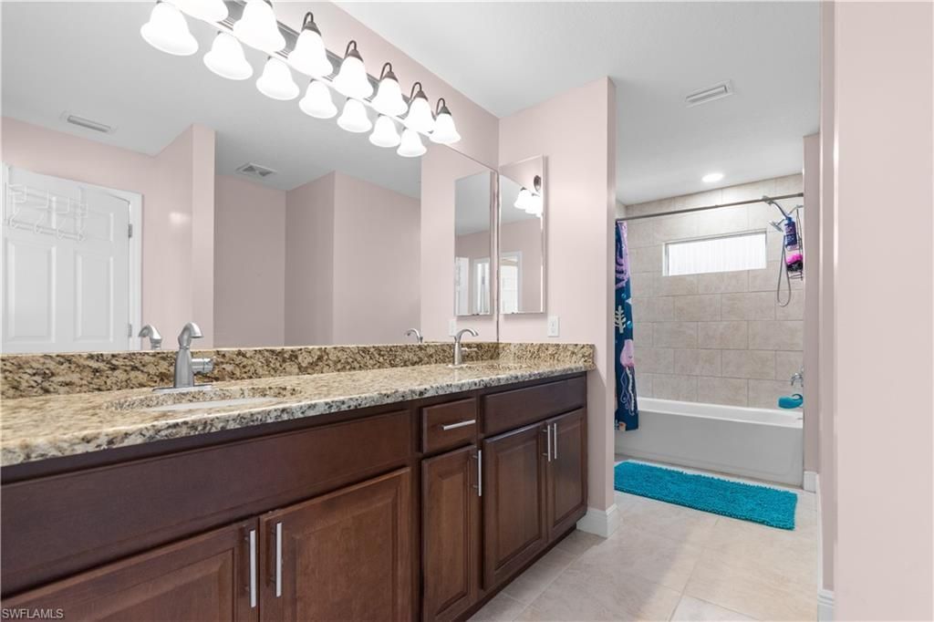 611 Cleveland Ave, Lehigh Acres, FL 33972 Photo