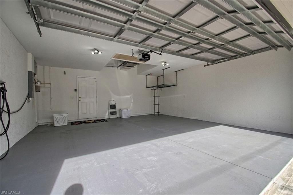 611 Cleveland Ave, Lehigh Acres, FL 33972 Photo