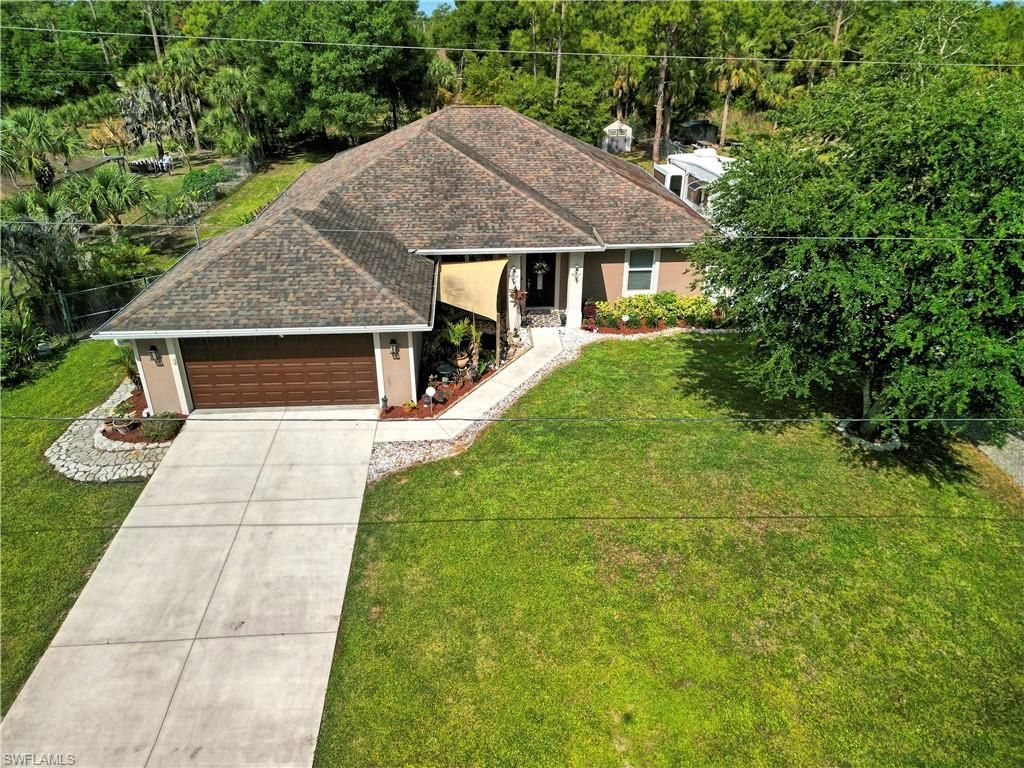 611 Cleveland Ave, Lehigh Acres, FL 33972 Photo