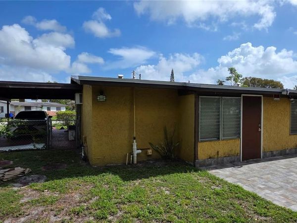 1708 NW 15th St , Fort Lauderdale, FL 33311