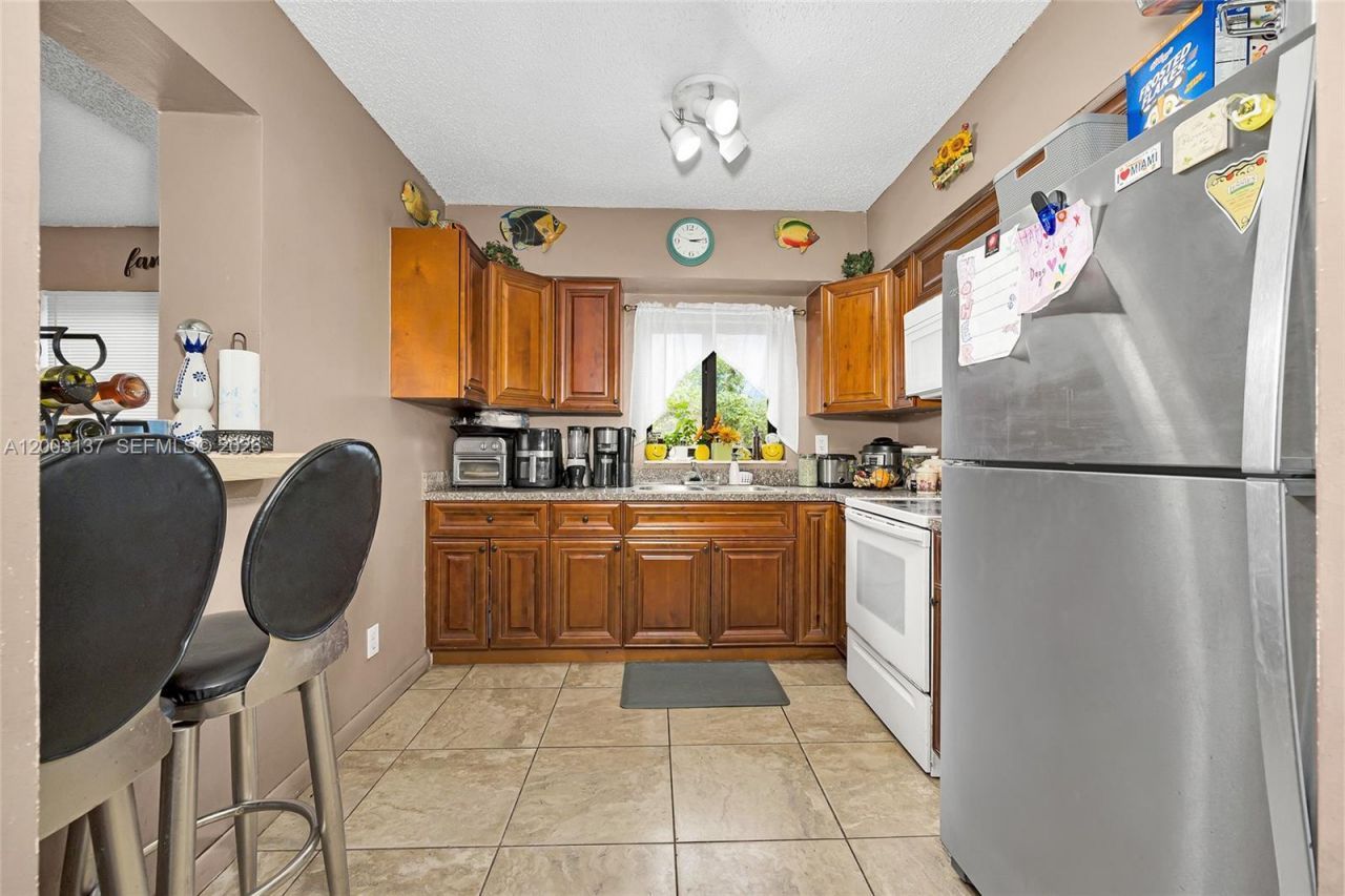 2630 Everglades Dr , Miramar, FL 33023 Photo