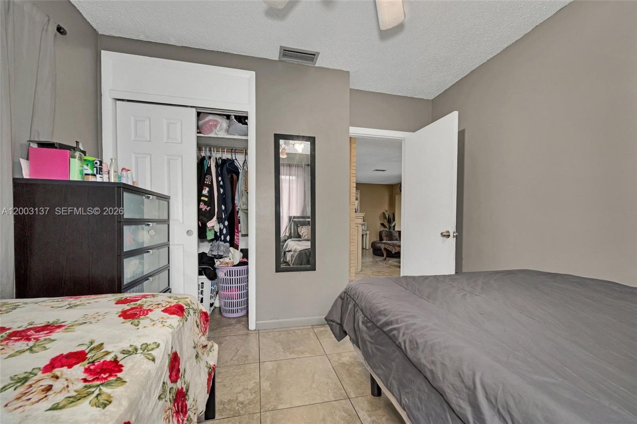 2630 Everglades Dr , Miramar, FL 33023 Photo