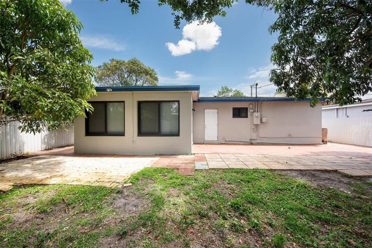 2630 Everglades Dr , Miramar, FL 33023 Photo