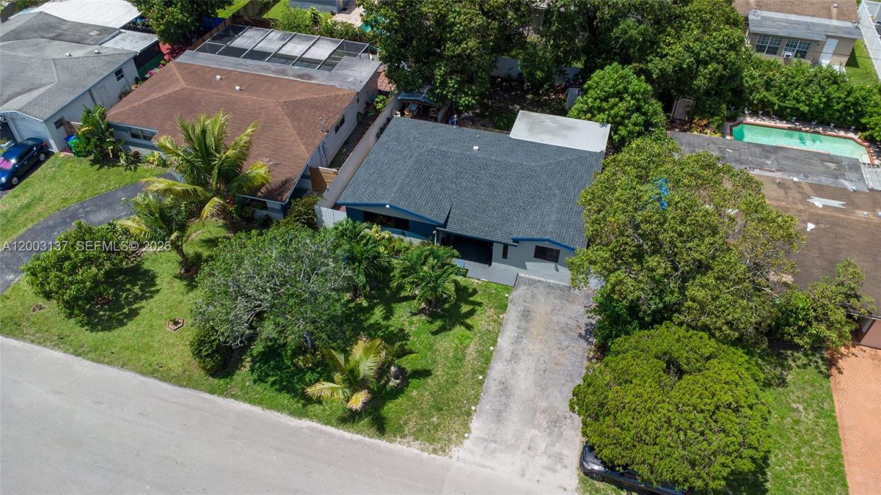 2630 Everglades Dr , Miramar, FL 33023 Photo