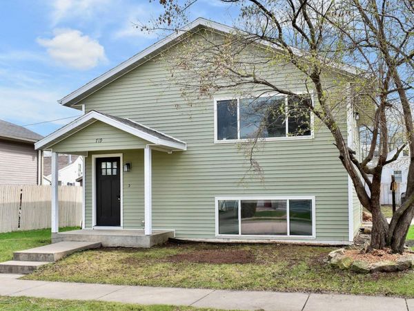 719 Jimmy Carter Place , Winona, MN 55987