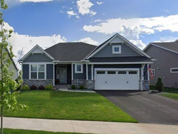 2040 Diamond Lane , Lino Lakes, MN 55038