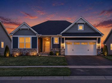 2040 Diamond Lane, Lino Lakes, MN 55038