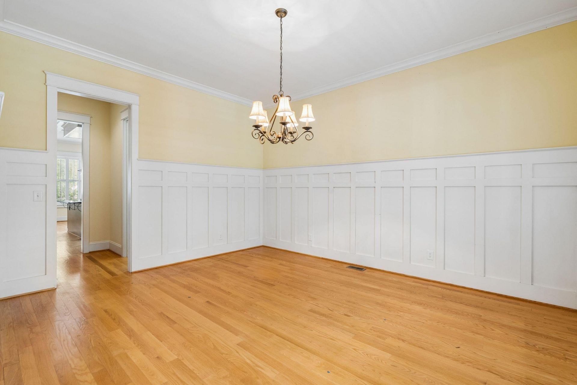 324 Shoals Drive Photo 10