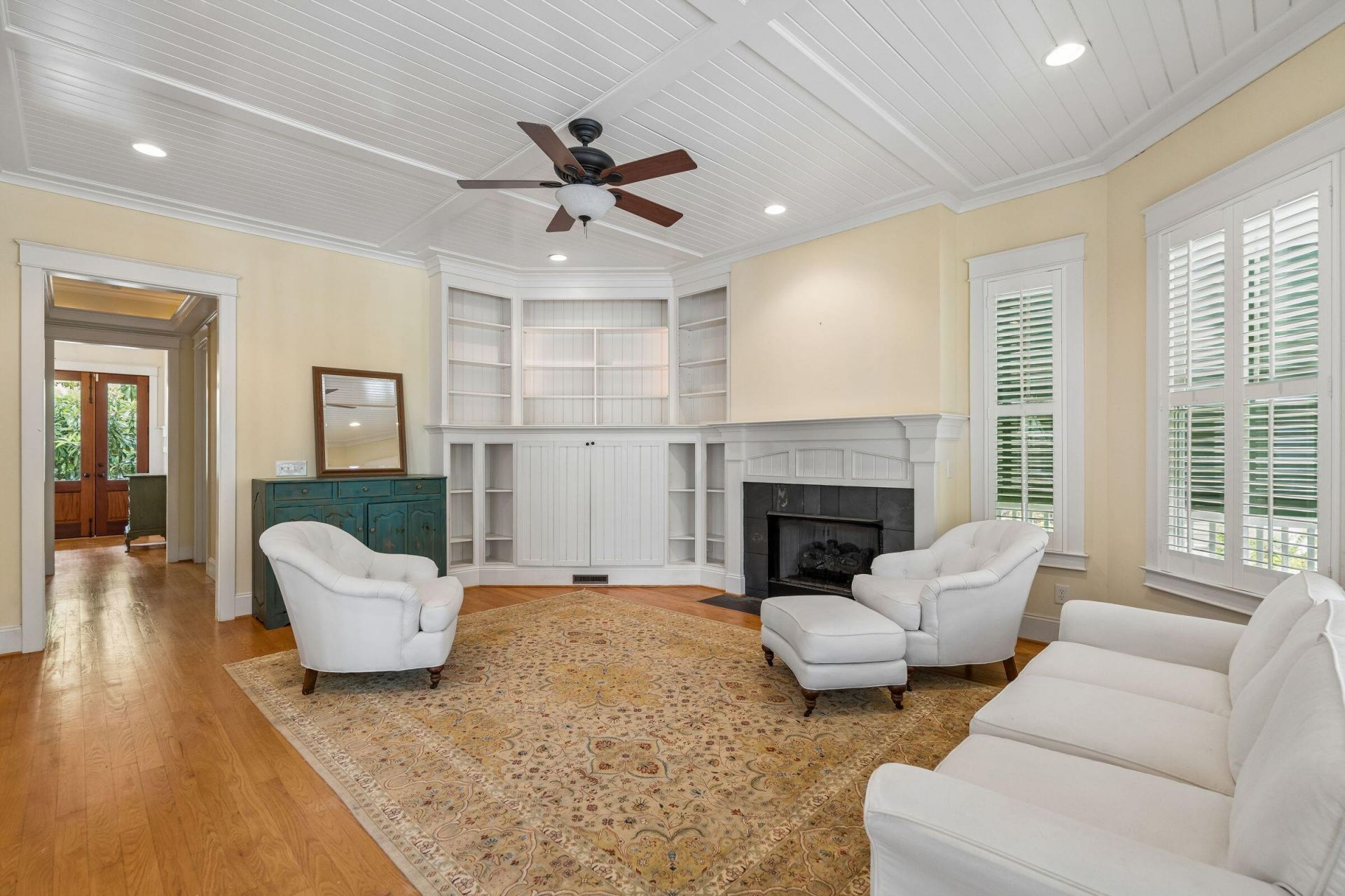 324 Shoals Drive Photo 11