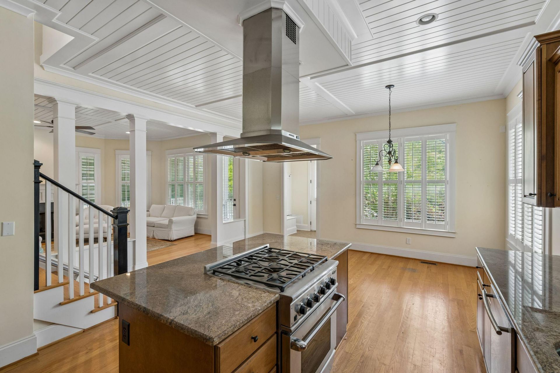 324 Shoals Drive Photo 18